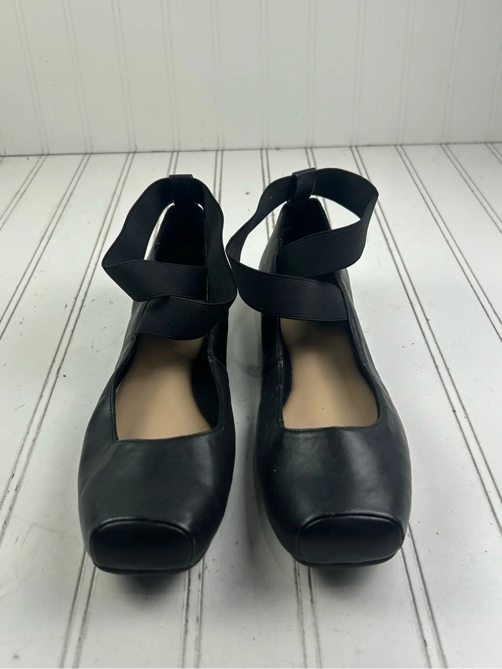 A.N.A Black Leather Crisscross Ankle Strap Slip On Ballet Flats Women’s Size 9M